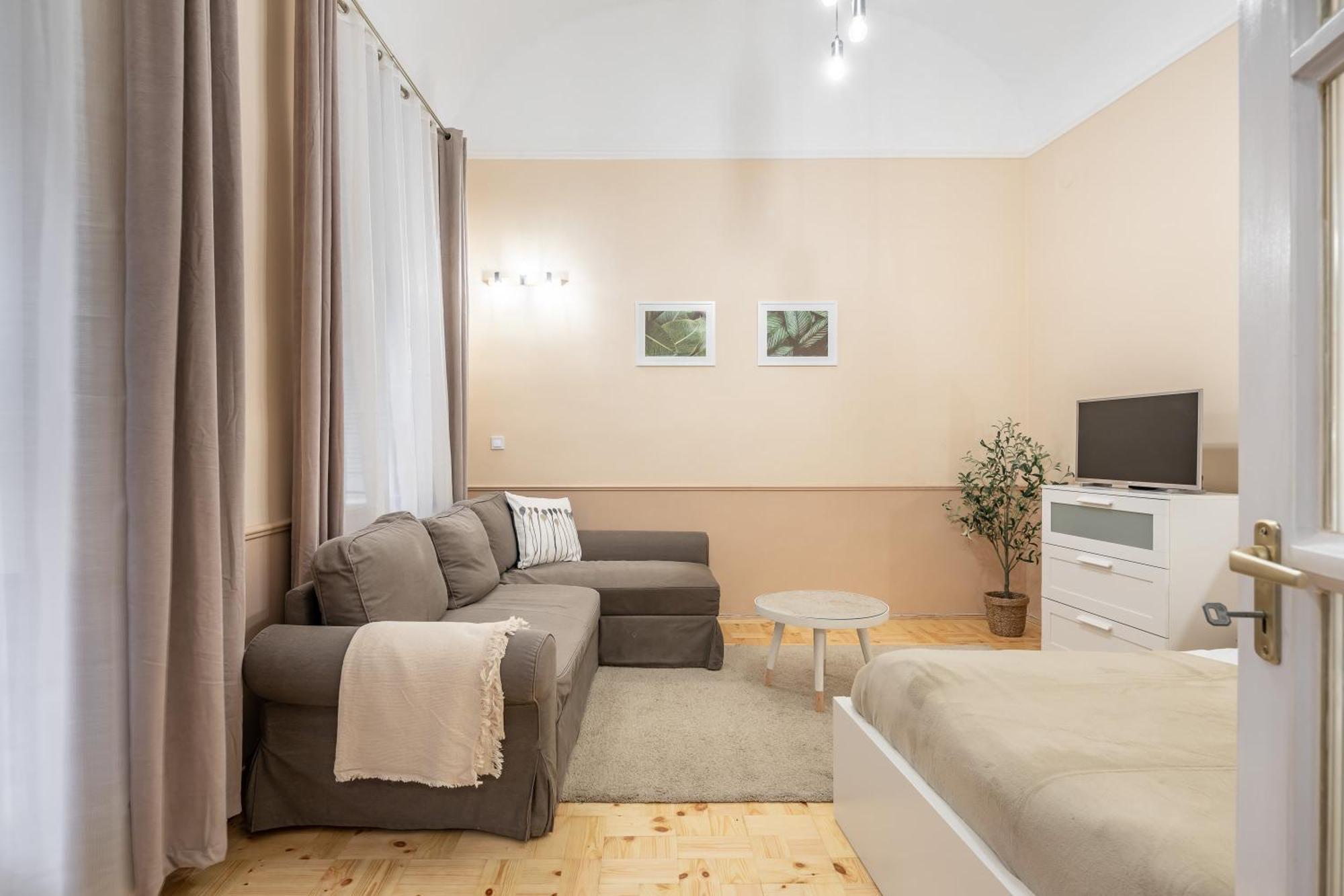 Excellent Location, Cozy Apartment Budapest Exterior photo